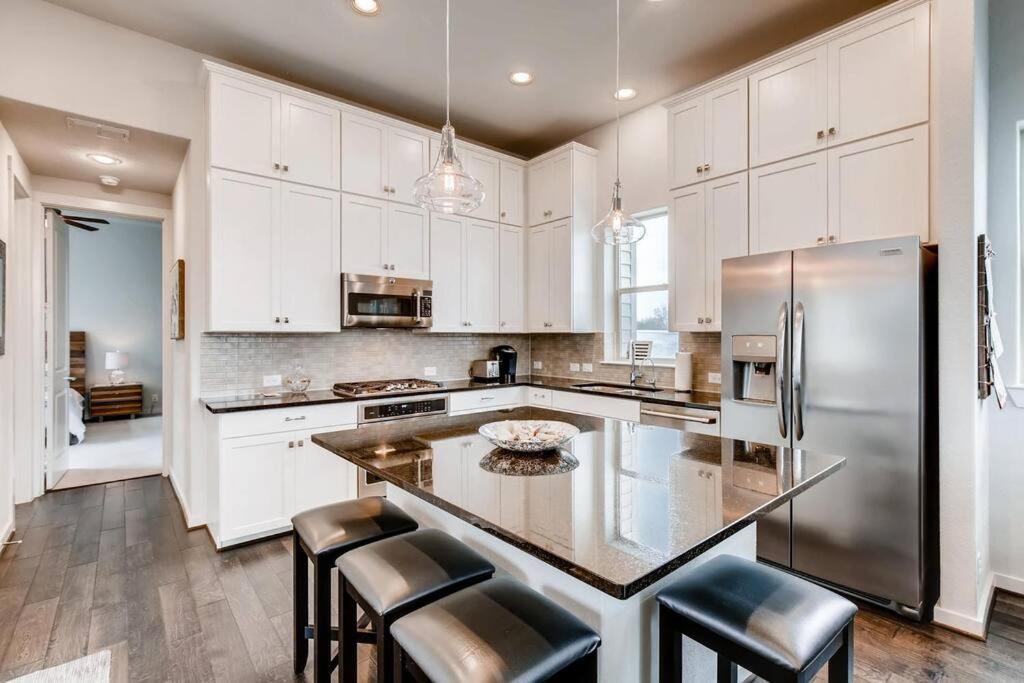 Сasa de vacaciones Fam Friendly 5 Bed Blocks To Pearl/riverwalk! San Antonio